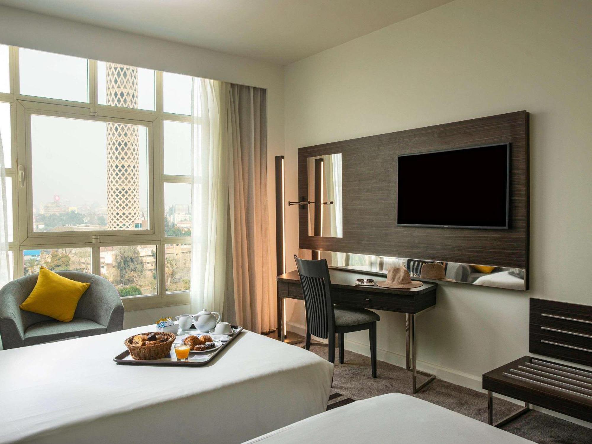 Novotel Cairo El Borg Giza Bagian luar foto