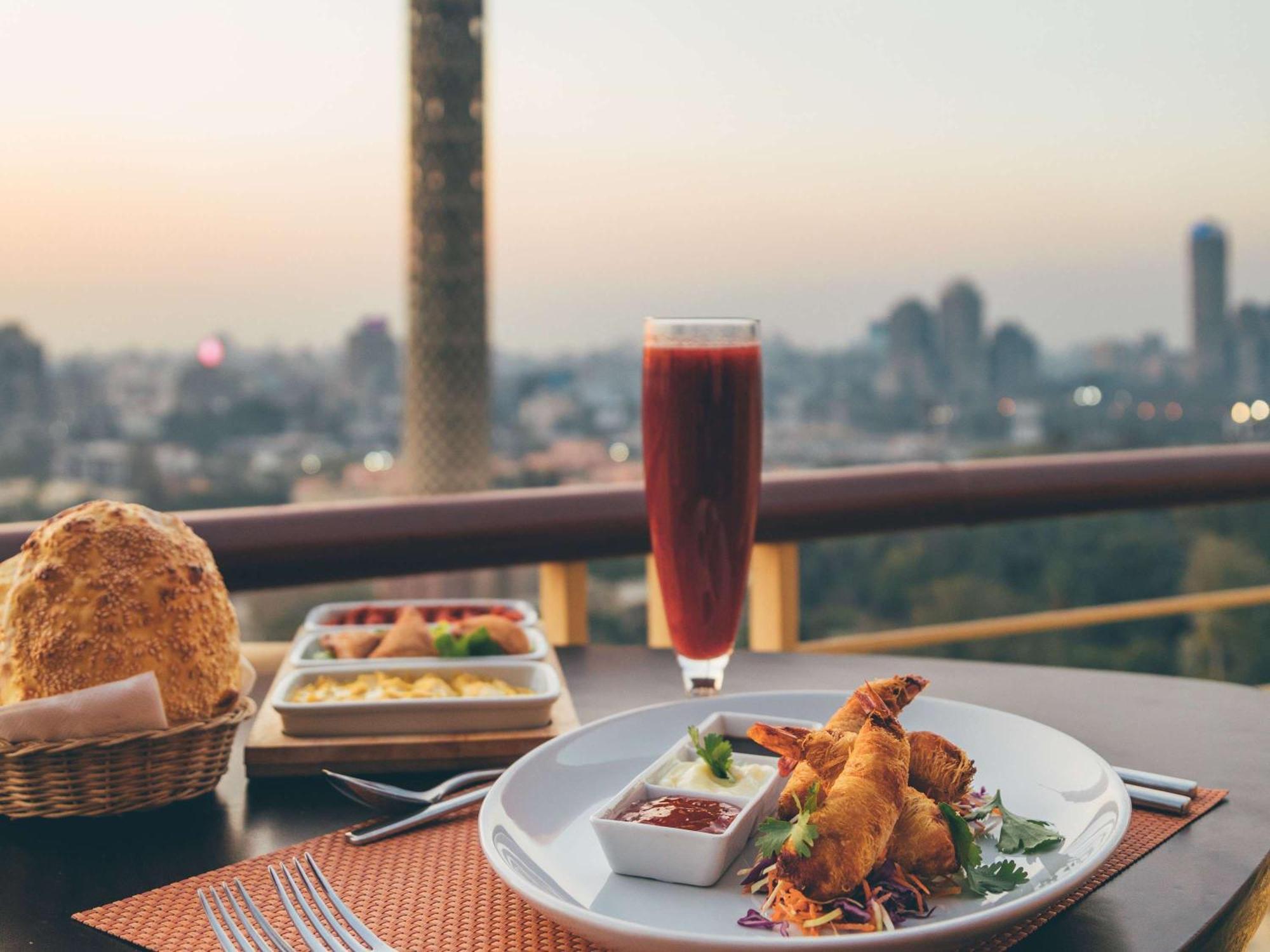 Novotel Cairo El Borg Giza Bagian luar foto